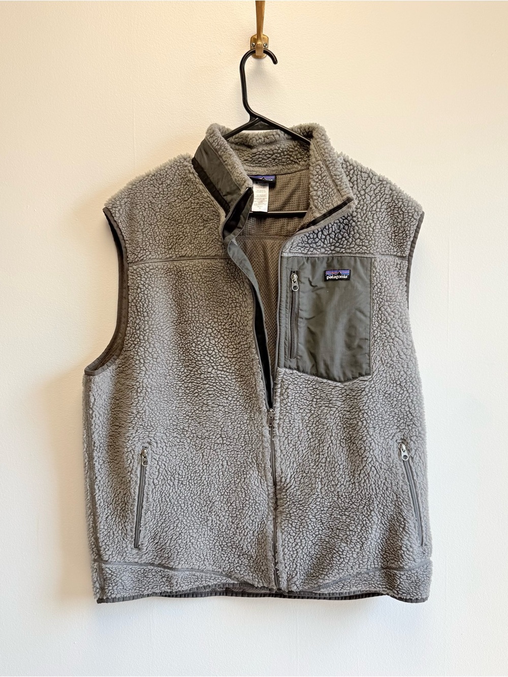 Patagonia Men's Classic Retro-X Deep Pile Fleece Vest 23047 Gray XL FA13